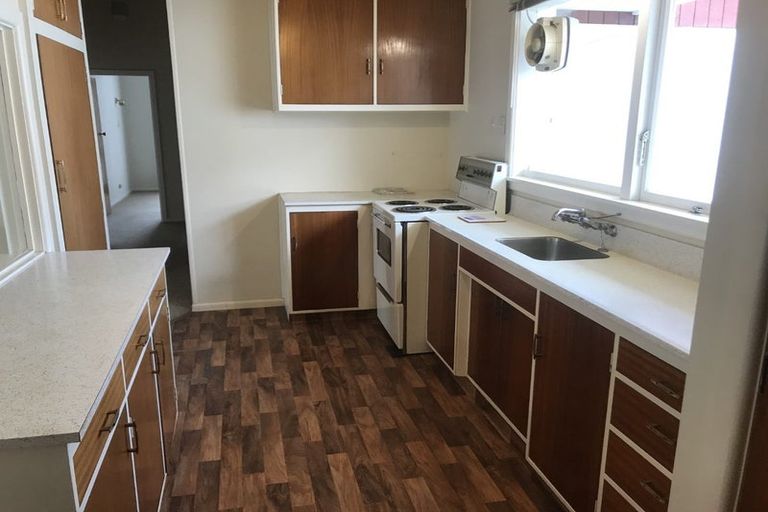 Photo of property in 3/41 Darvel Street, Riccarton, Christchurch, 8011