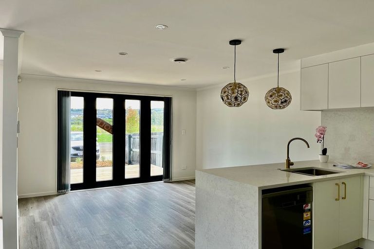 Photo of property in 7 Waipuke Street, Pokeno, 2472