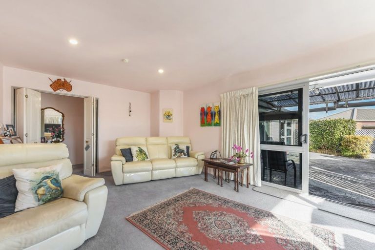 Photo of property in 19 Stead Crescent, Stoke, Nelson, 7011