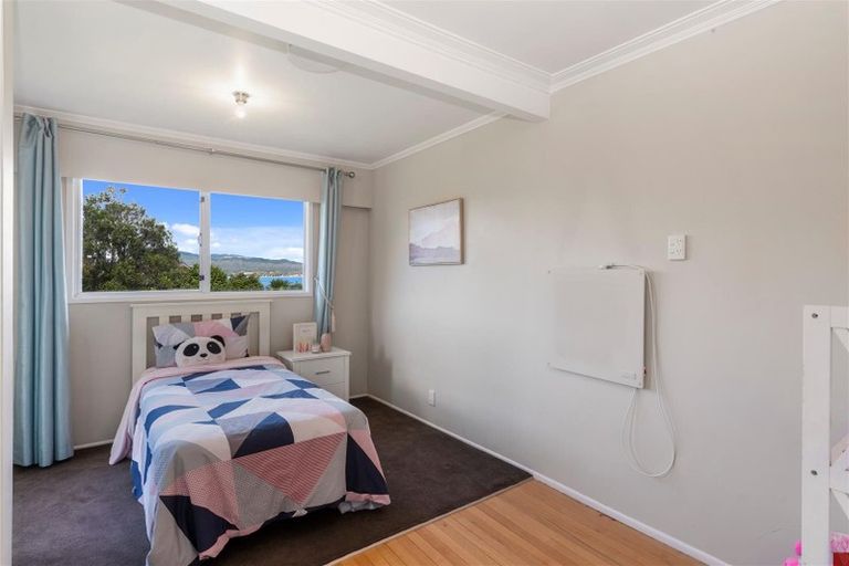 Photo of property in 11 Grand Vue Road, Kawaha Point, Rotorua, 3010