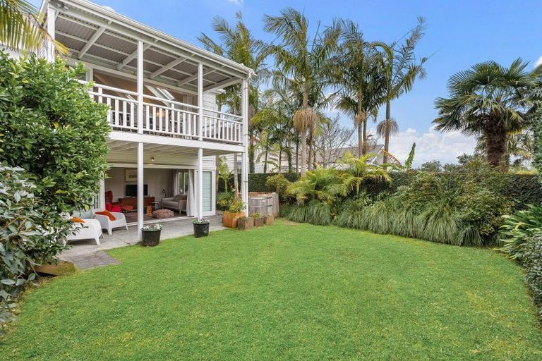 Photo of property in 15 Grosvenor Street, Grey Lynn, Auckland, 1021