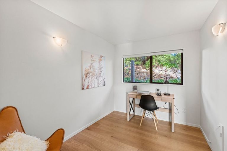 Photo of property in 2 Ranui Crescent, Diamond Harbour, Lyttelton, 8971