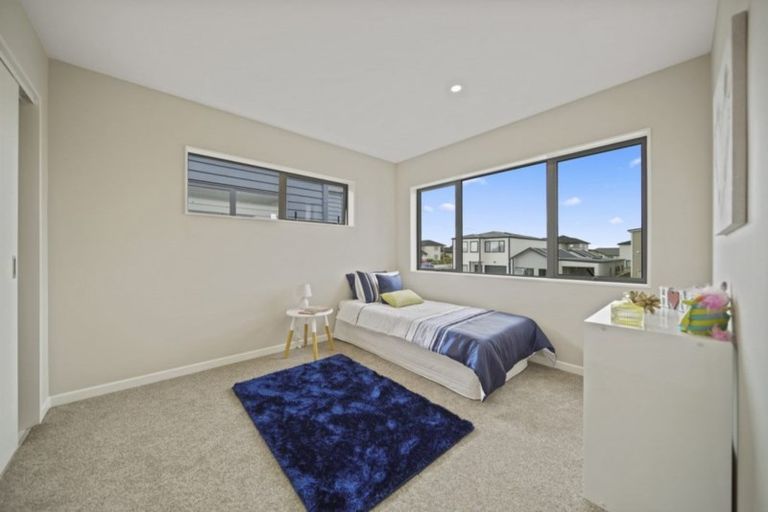 Photo of property in 28 Lusitano Drive, Karaka, Papakura, 2113
