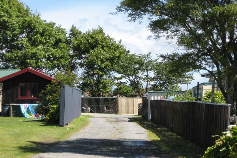 Photo of property in 22 Shelswell Street, Westport, 7825