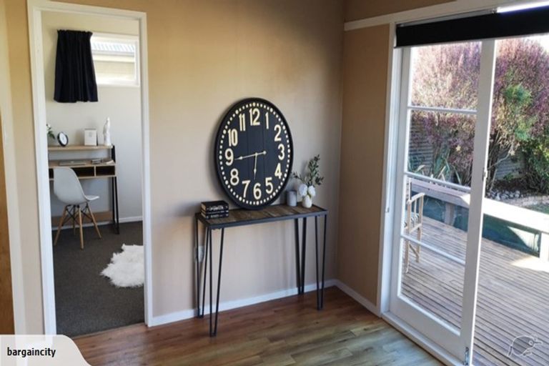 Photo of property in 9 Leslie Avenue, Cloverlea, Palmerston North, 4412