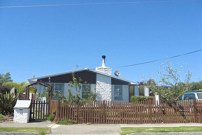 Photo of property in 12 Glover Crescent, Blenheim, 7201