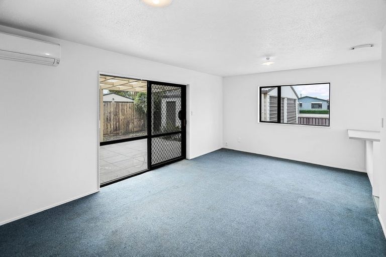 Photo of property in 35 Wilson Street, Islington, Christchurch, 8042