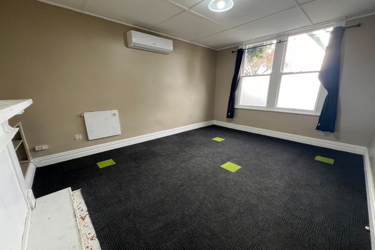 Photo of property in 30 Ada Street, Hokowhitu, Palmerston North, 4410