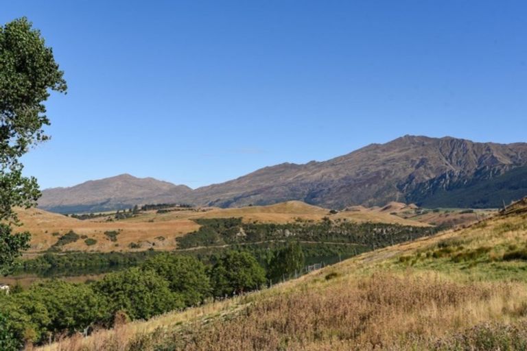 Photo of property in 56 Arrowtown-lake Hayes Road, Lake Hayes, Queenstown, 9371