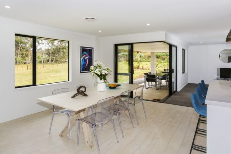 Photo of property in 199 Glenbrook Waiuku Road, Glenbrook, 2681