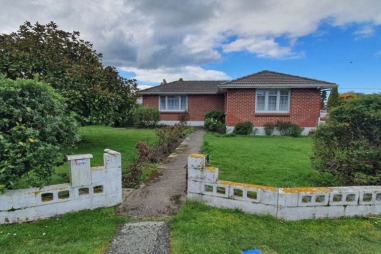 Photo of property in 10 Parsonage Road, Waimate, 7924