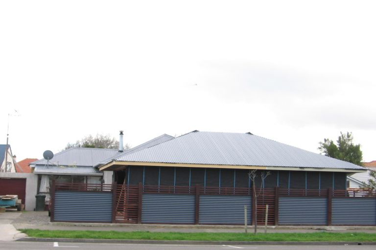 Photo of property in 61 Park Road, West End, Palmerston North, 4412