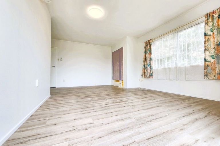 Photo of property in 26 Tamaki Bay Drive, Pakuranga, Auckland, 2010