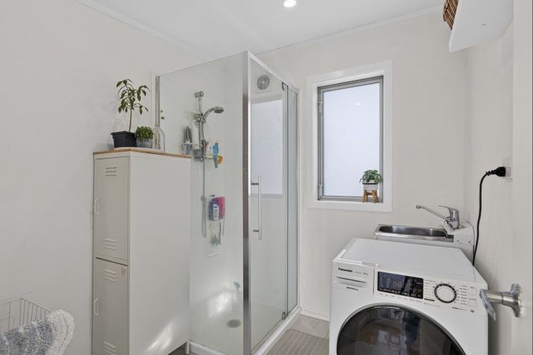 Photo of property in 83 Tukapa Street, Westown, New Plymouth, 4310