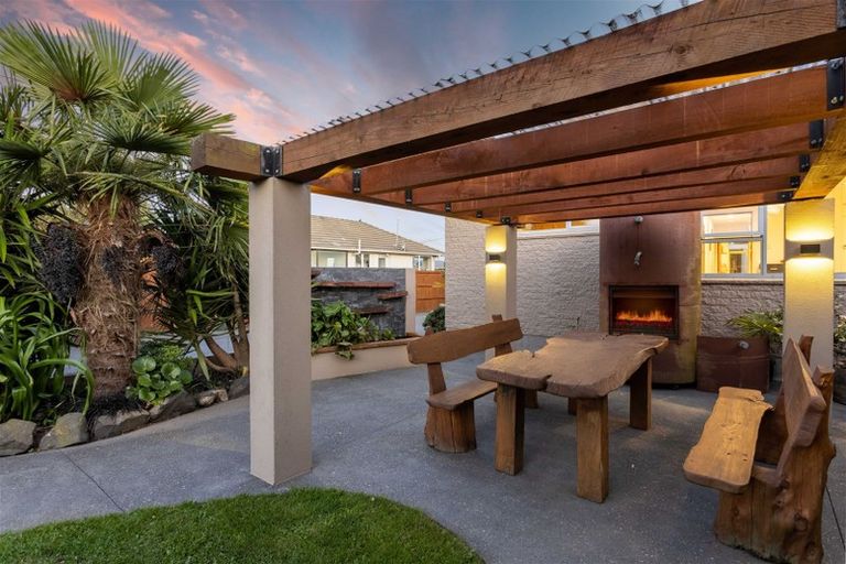 Photo of property in 89 Mooray Avenue, Bishopdale, Christchurch, 8053