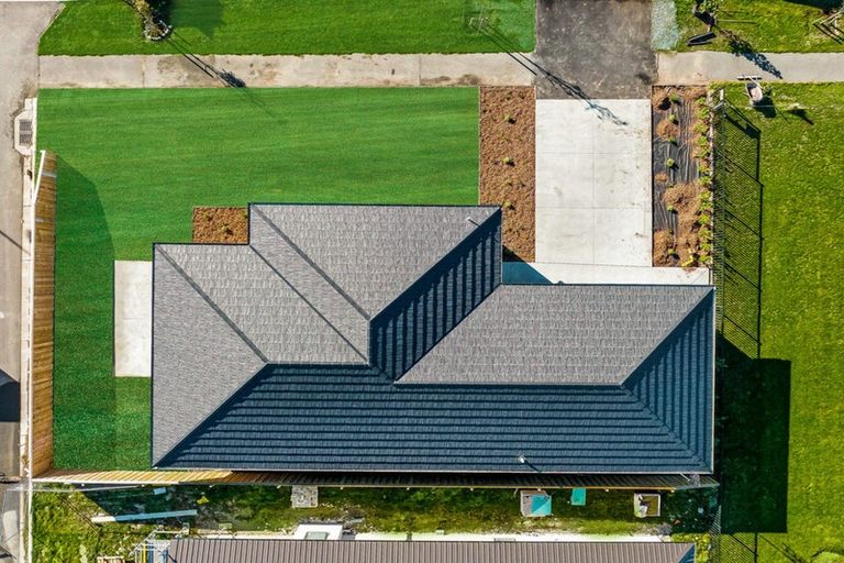 Photo of property in 3 Meadow View Drive, Belfast, Christchurch, 8051