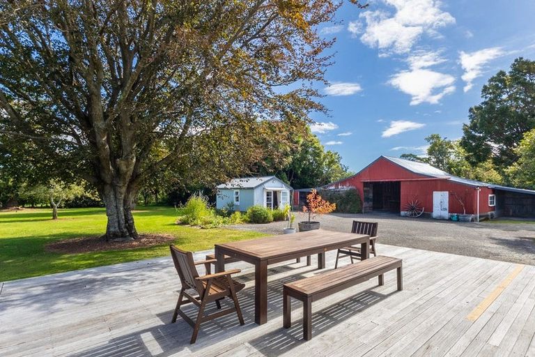 Photo of property in 46 School Road, Te Horo, Otaki, 5582