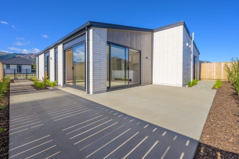 Photo of property in 86 Eton Street, Appleby, Richmond, 7020