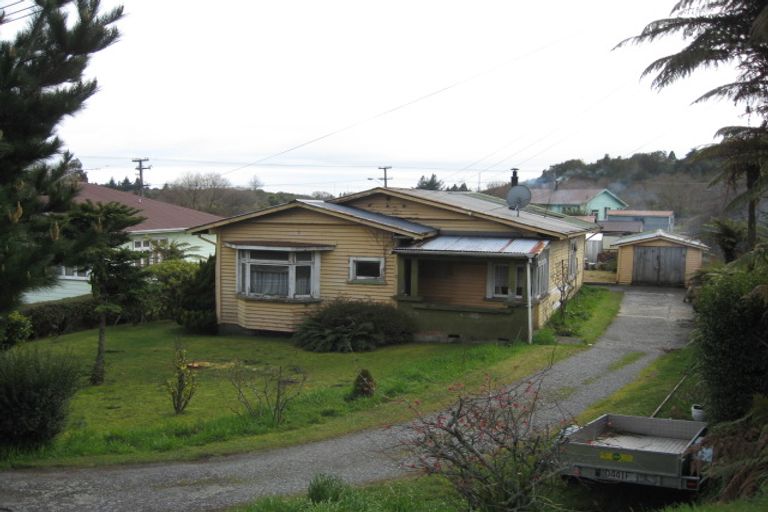Photo of property in 32 Pitt Street, Runanga, 7803