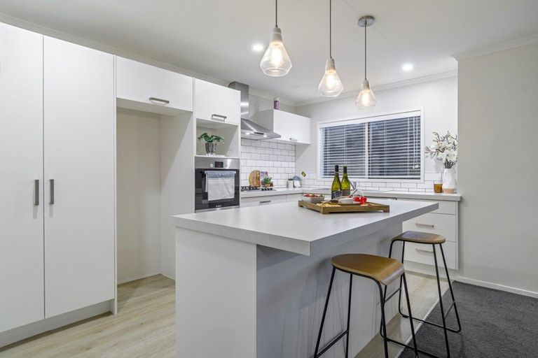 Photo of property in 48 Falcon Drive, Welcome Bay, Tauranga, 3112