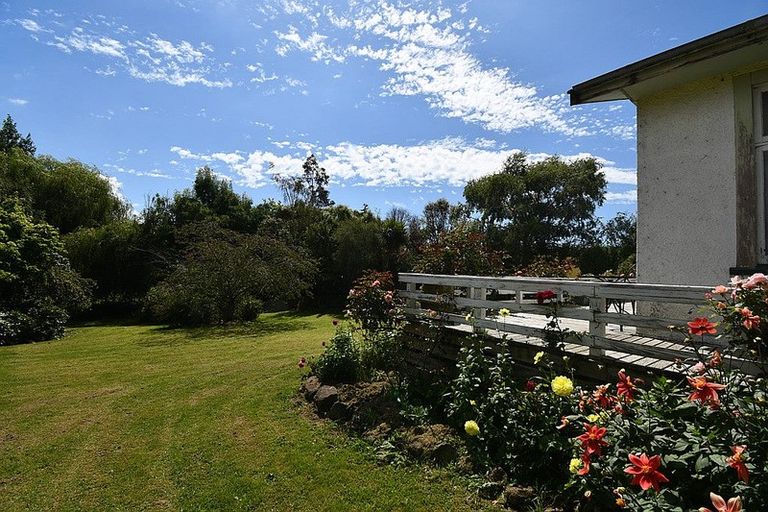 Photo of property in 10 Tarbetness Street, Herbert, Oamaru, 9495