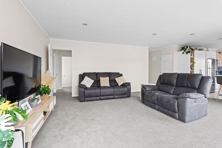 Photo of property in 24 Ridgeway Drive, Te Kamo, Whangarei, 0112