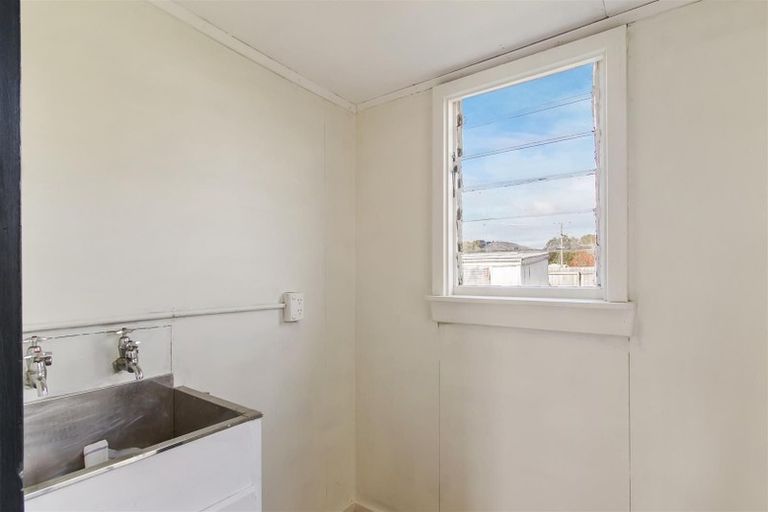 Photo of property in 9 Betten Street, Waimate, 7924