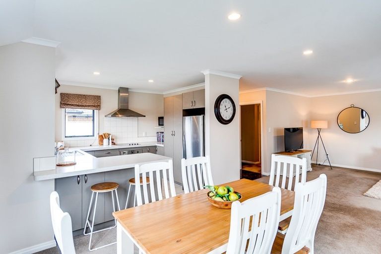 Photo of property in 210a Frimley Oaks, Frimley, Hastings, 4120