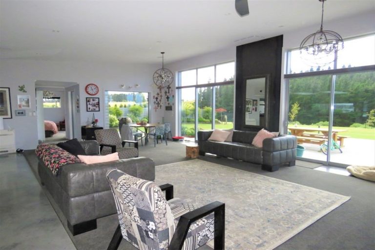 Photo of property in 33 Trailview Lane, Weston, Oamaru, 9401