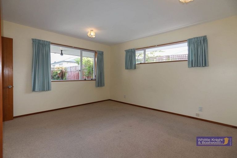Photo of property in 27a Koromiko Street, Saint Martins, Christchurch, 8022