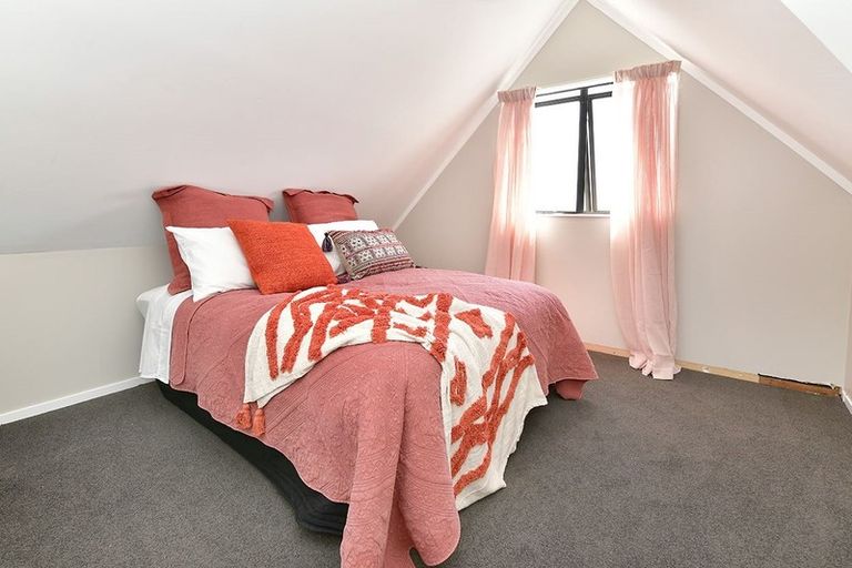 Photo of property in 7 Melandra Road, Stanmore Bay, Whangaparaoa, 0932