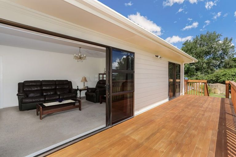 Photo of property in 68 Ponga Road, Opaheke, Papakura, 2584