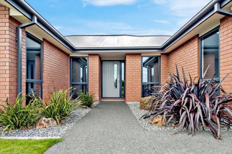 Photo of property in 3 Broomleigh Drive, Rolleston, 7615