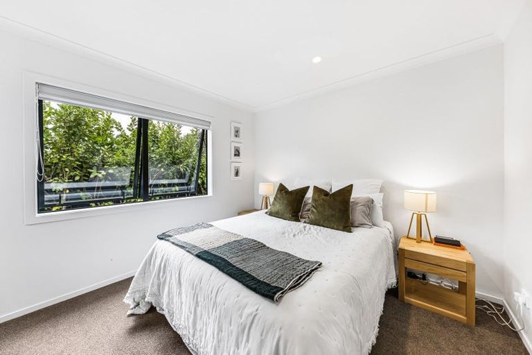 Photo of property in 125d Point Chevalier Road, Point Chevalier, Auckland, 1022