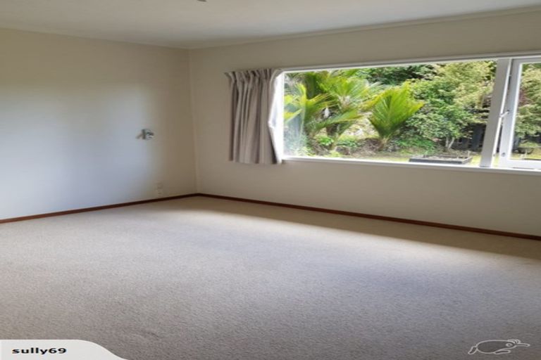 Photo of property in 177 Woodlands Park Road, Titirangi, Auckland, 0604