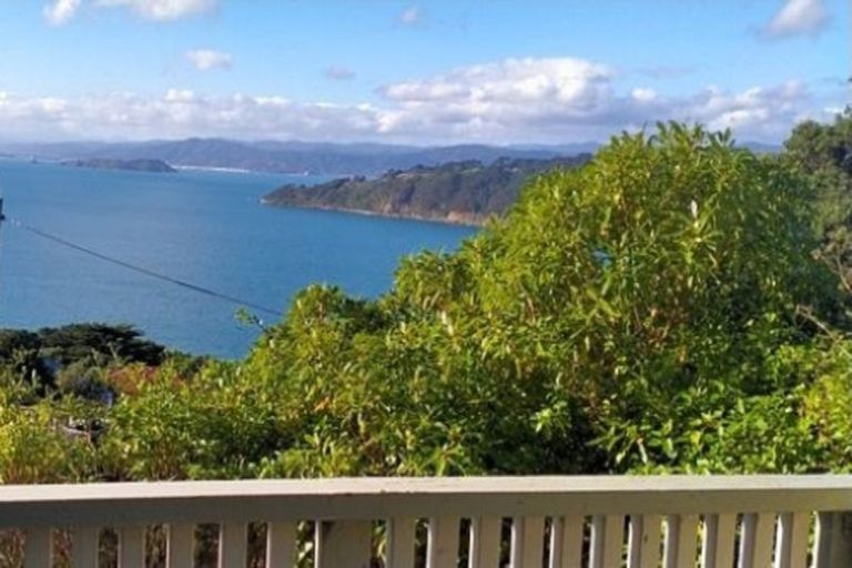 Photo of property in 112 Grafton Road, Roseneath, Wellington, 6011