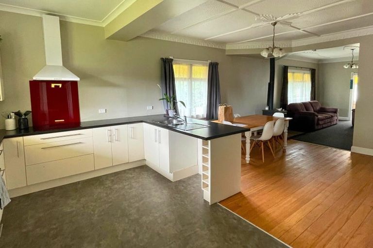 Photo of property in 28 Cumbrae Place, Aramoho, Whanganui, 4500