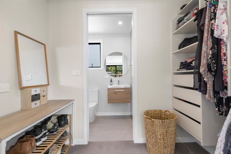 Photo of property in 3 Paradise Place, Lake Hawea, Wanaka, 9382