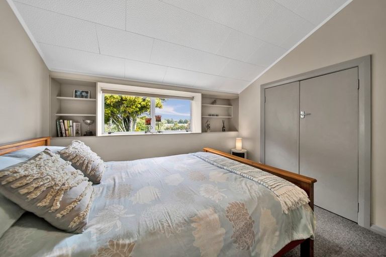 Photo of property in 4 Cross Street, Lepperton, New Plymouth, 4373