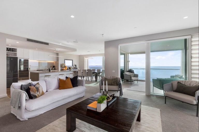 Photo of property in 8/379 Hibiscus Coast Highway, Orewa, 0931