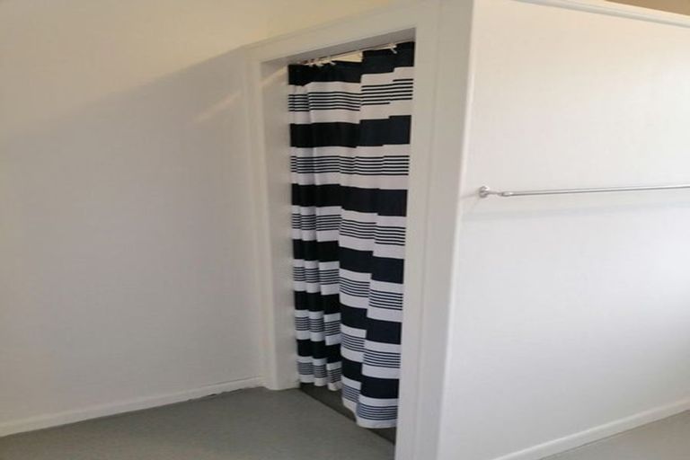 Photo of property in 3a Owen Road, Inner Kaiti, Gisborne, 4010