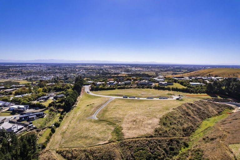 Photo of property in 12 Kahiwi Place, Kennedys Bush, 8025