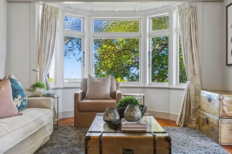 Photo of property in 7 Symonds Street, Onehunga, Auckland, 1061