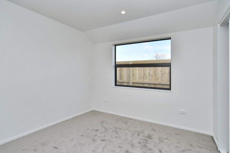 Photo of property in 16 Grey View Grove, Rangiora, 7400