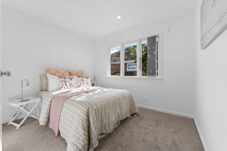 Photo of property in 9 Bunnythorpe Road, Papakura, 2110