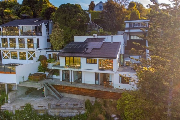 Photo of property in 21 Whareora Terrace, Cashmere, Christchurch, 8022