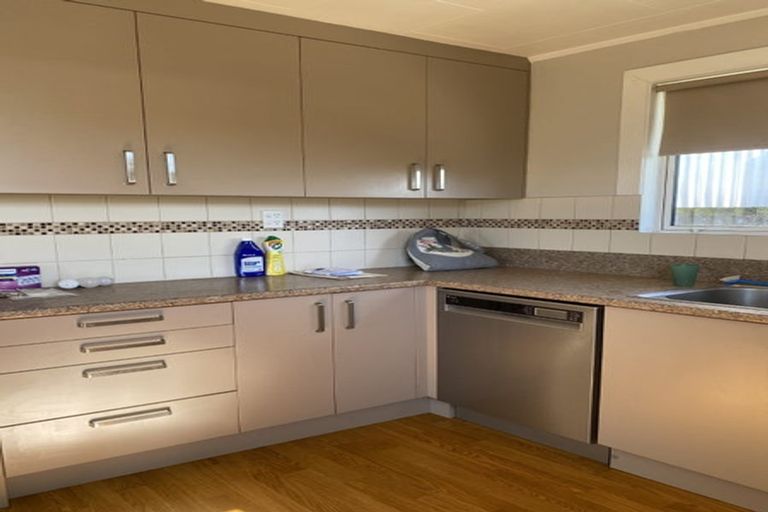 Photo of property in 14 Gibson Drive, Hornby, Christchurch, 8042