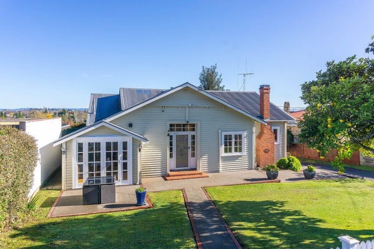 Photo of property in 13 Hillcrest Road, Hillcrest, Hamilton, 3216