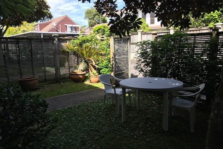 Photo of property in 4/4 Owens Road, Epsom, Auckland, 1023