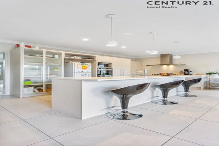 Photo of property in 47 Kuhanui Drive, Karaka, Papakura, 2113